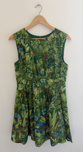Emily and fin - green, tropical