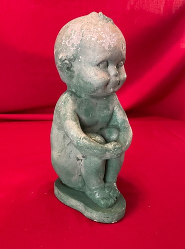 Vintage seated baby solid - seated,