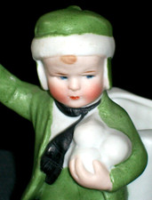 ANTIQUE GERMAN HEUBACH SNOW BABY BOY & SNOWBALLS DOLL CRISTMAS BISQUE FIGURINE