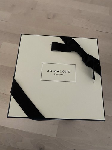 New box malone limited - new, in