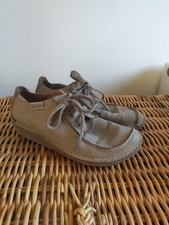 CLARKS FUNNY DREAM WOMENS LACE