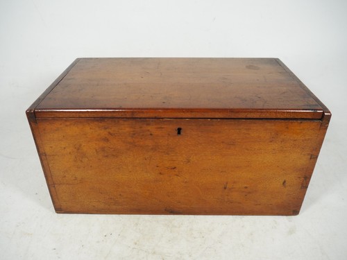 Vintage wood box - vintage,