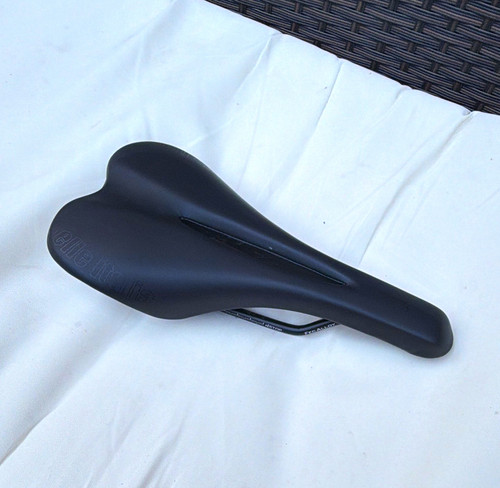Selle italia black - italia, cutaway
