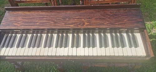 Antique practise silent - /,