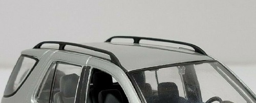 Scale mercedes ml320 roof - scale,