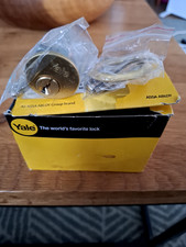 Brass colour yale lock cylinder for deadlocking night latch with keys