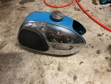 A 1966-1967  a YAMAHA YL1 YL1E TWINJET TWIN JET GAS TANK