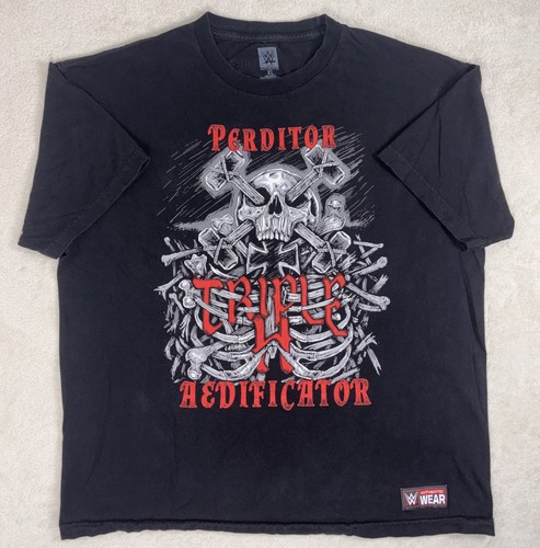 Wwe authentic wear triple - wwe,