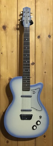 Danelectro blue burst - 56,