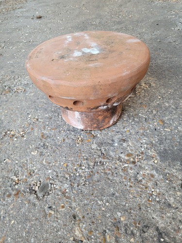 Terracotta pepper pot - pot, chimney