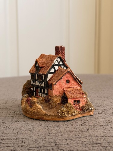 Lilliput lane saddlers inn - saddlers,