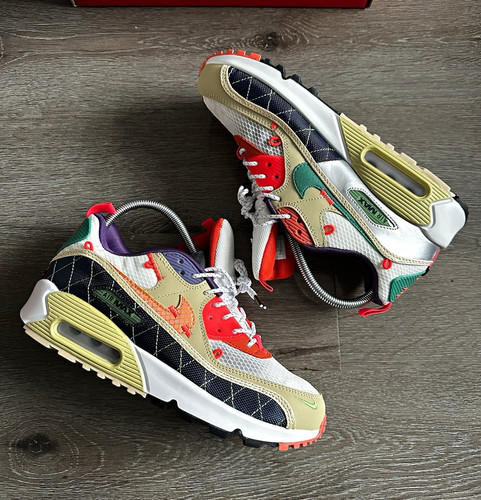 Air max team gold total - team,