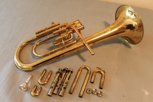 Tenor horn with mouthpiece - tenor,
