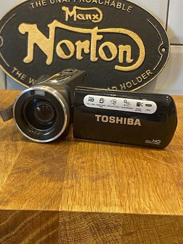 Toshiba camileo x150 full - full, hd