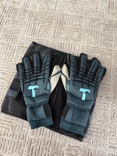 titan goalkeeper gloves size