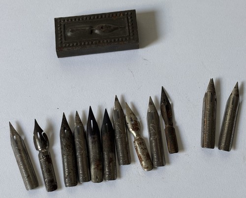 Vintage dip pen - nibs, in