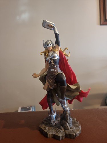Kotobukiya marvel bishoujo - marvel,