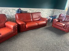 Leather Sofa Easy to Clean