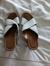 Ladies white Gabor wedge shoes