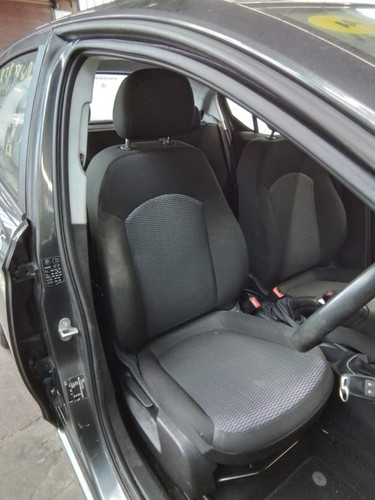 Front seat vauxhall - front,