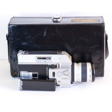 Canon Auto Zoom 815 - Super 8 Cine Camera - 1970s - w/ lens cap, hard case & key