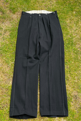 Vintage black wool - wool, button