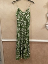 Zara Green/white Floral Dress