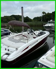 2020 Tahoe 700 Bowrider 40