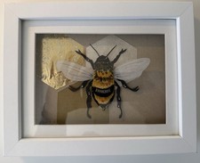 Handmade bumble bee - handmade, wall
