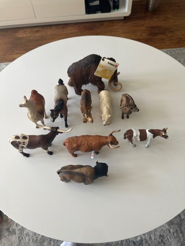 Schleich toy animal - of, 10