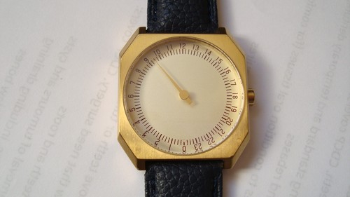 Slow hand quartz 24 - slow, hours