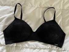 Taharii Black lace Floral