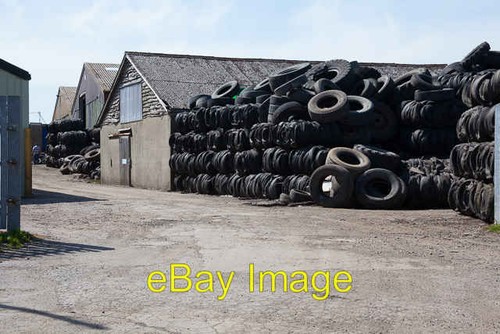 Photo 6x4 tyre recycling - tyre,