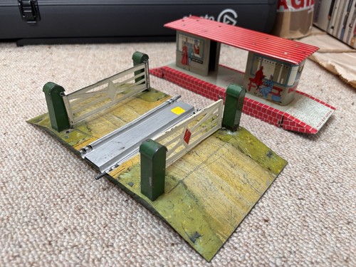 Vintage hornby gauge - o,
