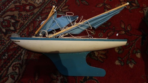Large star yacht wood - large, pond