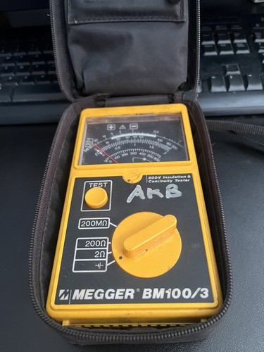 Megger bm100 analogue - megger,