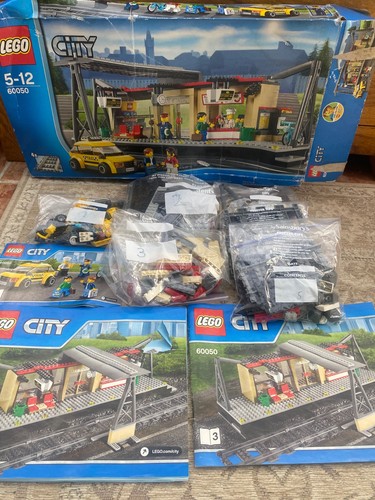 Lego city 60050 - train, station