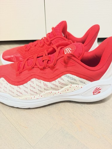 Curry red size 9 - 11,