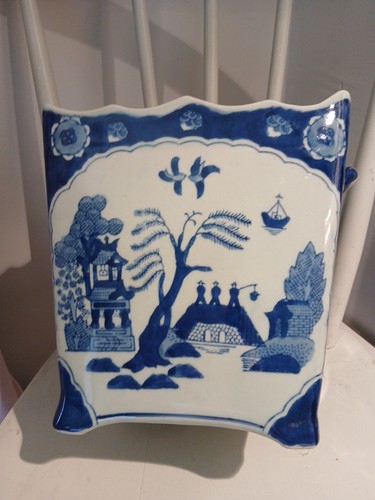 Pretty ceramic oriental style - ceramic,