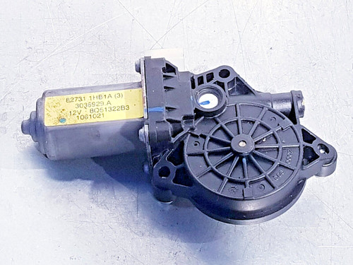 Nissan note tekna - nissan,