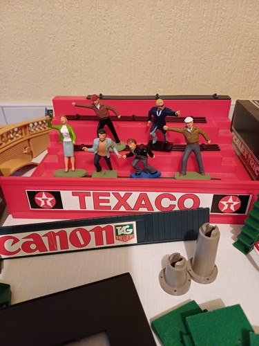 Scalextric accessories job lot