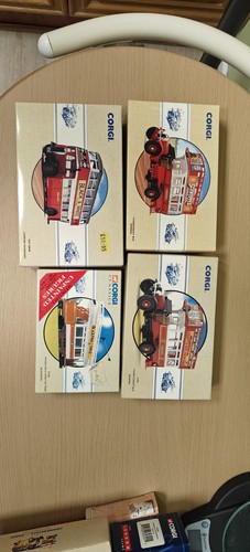 Corgi model buses - 4x,