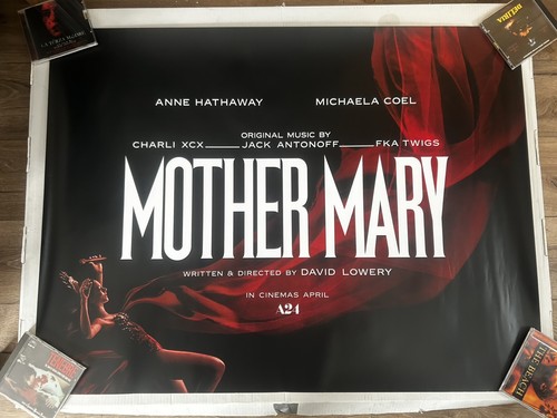 Mother mary anne - anne, hathaway