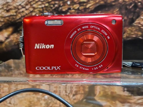 Nikon coolpix s3300 - nikon,