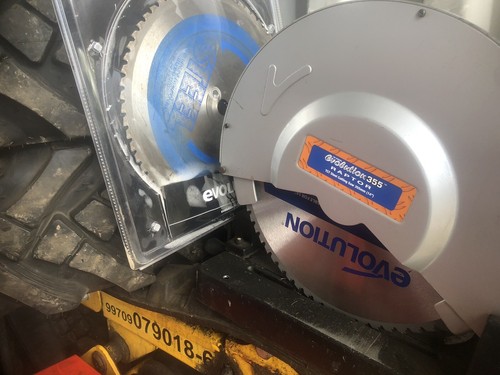 Cold cut metal saw - cut,