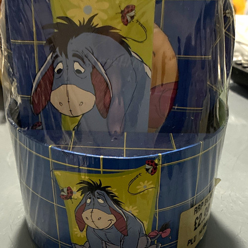 Winnie the pooh eeyore - pooh,