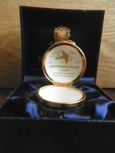 Royal worcester japanesque - royal,