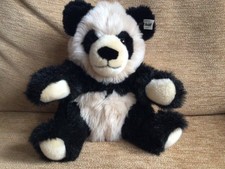 Steiff Plush Sitting Manschli Panda (product number 060021) Ear Button LOOK