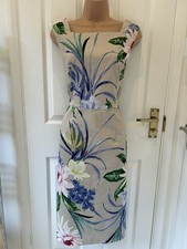 GORGEOUS CREAM FLORAL