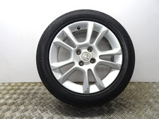 VAUXHALL CORSA D GENUINE 5 SPOKES 15 INCH ALLOY WHEEL  195/55 R16 FAST FREE P+P